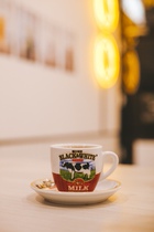 fei shi lan Hong Kong black-and-white evaporated milk cups and saucers Hong Kong-style restaurant Tea Cup coffee cup set 220ml ceramic cup