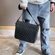 Chao brand new mens grid messenger bag large capacity business shoulder Cross bag A4 book leisure commuter bag
