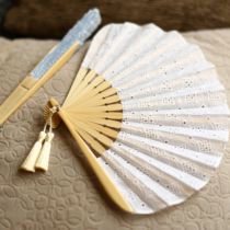 Genji shell fan Kimono fan Cheongsam female fan Folding fan Hand embroidery Lace fan Solid color small fresh
