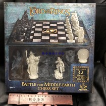 Officially authorized Lord of the Rings Chess Chess Collectors Edition Gift Box Set Table Game Toy