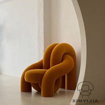 New Nordic light and luxurious single Alien Profiled Bend Chair Decent Board Room Living Room Creative Designer Metal Water Hose Casual Chair