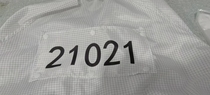 Anti-static serve back with a concealed buttoning of the back