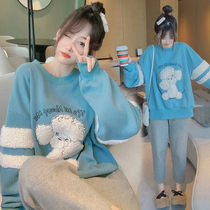 Pregnant women autumn suit fashion model 2021 new winter plus velvet padded sweater autumn winter Net red pregnant women top