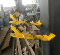 H-shaped steel shoes for steel structure H-shaped steel climbing shoes climbing foot buckle I-shaped steel climbing shoes safety insurance belt