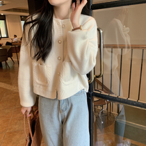 Autumn and winter new style lazy loose long-sleeved knitted cardigan womens gentle wind soft waxy foreign style sweater short coat top