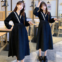 Pregnant women spring dress 2022 new spring and autumn pregnant women suit fashion net red out tide mom long skirt