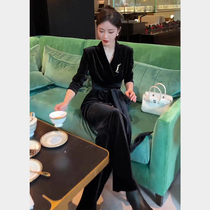 Autumn new high-end light luxury chic high-end temperament celebrity small fragrance black velvet jumpsuit suit woman