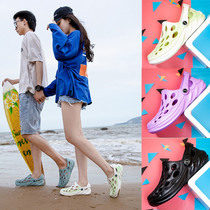 Couple hole shoes womens beach shoes cover feet quick-drying water shoes summer breathable non-slip cool slippers wear beach shoes outside