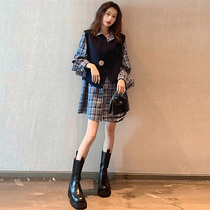Pregnant women autumn suit fashion Plaid autumn shirt New skirt high top spring and autumn dress