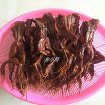Hunan specialty wax bullfrog farm homemade smoked wax bullfrog frog frog dried frog meat Bacon dried bullfrog legs