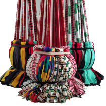 Old-fashioned cloth flip-flops variegated can not drag off the hair pier cloth head Bamboo handle Wooden handle suction household mop factory school hotel