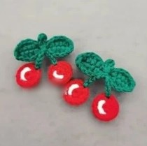 (Non-finished mail box)Crochet small cherry hairpin wool knitting manual illustration