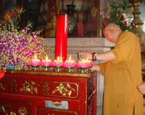 Hid thee Buddha Buddha gong deng lighting blessing safe and healthy