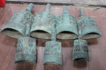 Imitation ancient bronzeware spring autumn and late autumn Cai Shenhou chime in 7 sets muffled decarbonated to remake red spot green rust