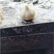 Natural ivory fruit hand-carved garlic wins the whole garlic handlebar pendant collection Fidelity