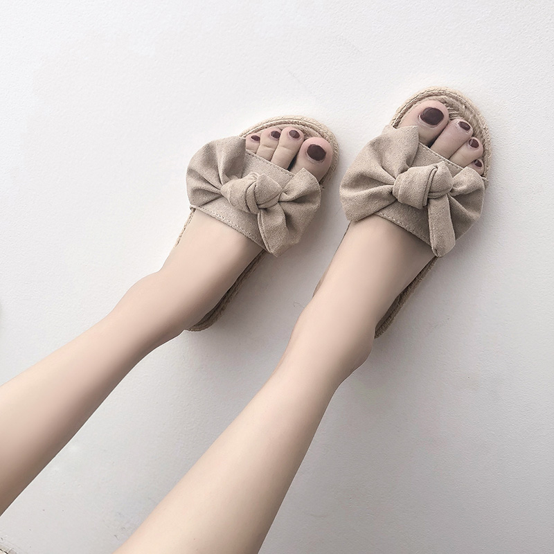Nethong Liang Slippers New Chic Slippers for Women in Summer of 2019