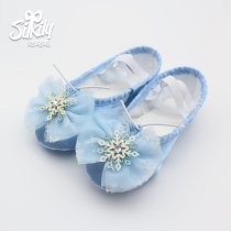 Childrens satin dance shoes Childrens practice shoes Frozen Princess Elsa ballet shoes Cat claw shoes 9082