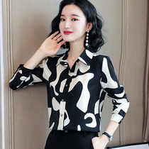 Large size chiffon shirt female 2021 autumn European station fashion high-end shirt temperament foreign-style small shirt covering belly long sleeve