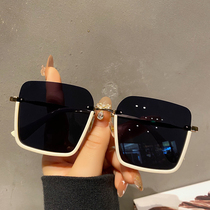 Japan Capin Kofin light extravagant black big frame sunglasses female square round face slim anti-UV sunglasses