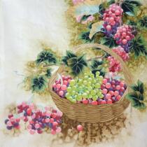 Finished Chinese painting Gongbi painting Grapes flowers and birds painting Pure hand-painted authentic four-foot bucket square without a core