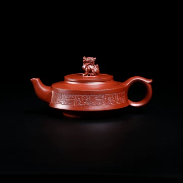 中国古美術・原鉱紫泥蓮子紫砂壺・底款：蒋蓉・紫砂壺・朱泥・急須・茶壺・茶道具 中国古美術・原鉱紫泥蓮子紫砂壺・底款：蒋蓉・紫砂壺・