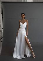 Simple plain satin satin sling white dress bridal photography outdoor seaside beach honeymoon holiday party