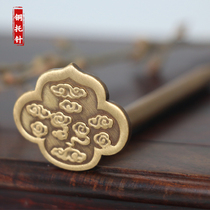 Plaque support brass adhesive hook Chinese copper nail decoration calligraphy and painting adhesive hook plaque copper cloud support banner living room calligraphy and painting hook