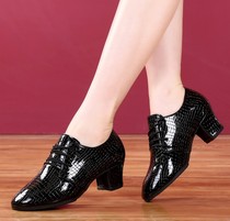 Net red Latin dance shoes women 2021 new leather jitba dance shoes shape shoes women professional breathable dance shoes