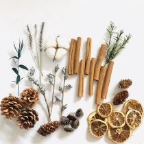 Christmas pine cone cinnamon roll dried flower box cartons leaf lemon slices dried fruit candle aromatherapy DIY material Christmas gift bag