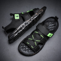 Sandals mens summer outside wearing 2022 new wave thick bottom beach shoe sports casual ins mens outdoor slippers