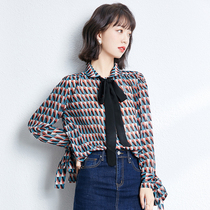 Hong Kong flavor Harajuku style shirt womens 2021 autumn new plaid loose fashion bow long-sleeved all-match top tide