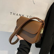Shanghai customer for removal of cabinet clearance outlet flagship special retro small square bag autumn and winter shoulder shoulder bag womens bag