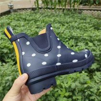 Foreign trade new Four Seasons Joker fashion low-top rain shoes water shoes overshoes garden shoes rubber rain boots men and women models