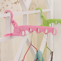 Folding hangers travel portable travel travel travel drying artifact creative non-slip hangers student windproof small hangers