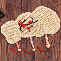 Old-fashioned Da Pu fan fan in the summer will work together to shake the fan Childrens baby mosquito repellent hand-woven wheat straw small plantain fan