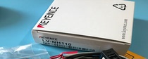 KEYENCE Keynes LV - NH110 Sensor Head Region Through Type High Power Japan
