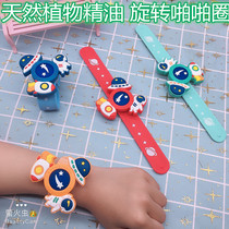 Cute rotating snap circle creative male astronaut Mosquito Repellent Bracelet buckle children baby adult outdoor anti mosquito artifact