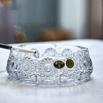 Czech BOHEMIA Imports of crystal glass upscale ashtrays TEA TABLE Table Room Smoke Cylinder Creative Pendulum