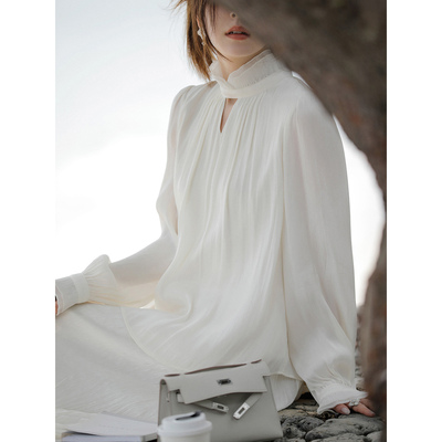 taobao agent Xia Shiwen looks like the French Elegant Palace of the Water French Palace Wind Spring Spinning Shirt Female Spring Simple Sleeve Pressure Fold Shirt