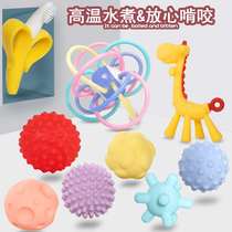 Toy soft rubber early education baby grasping guidance training auxiliary sense crawling ball golfer baby massage touch