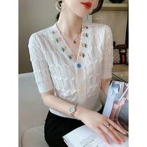 Small fragrance knitted cardigan thin female temperament slim short-sleeved v-neck top 2021 new summer womens fashion