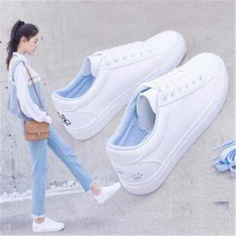 Wild basic white shoes female 2018 spring new Korean fashion flat women's shoes student college wind single shoes