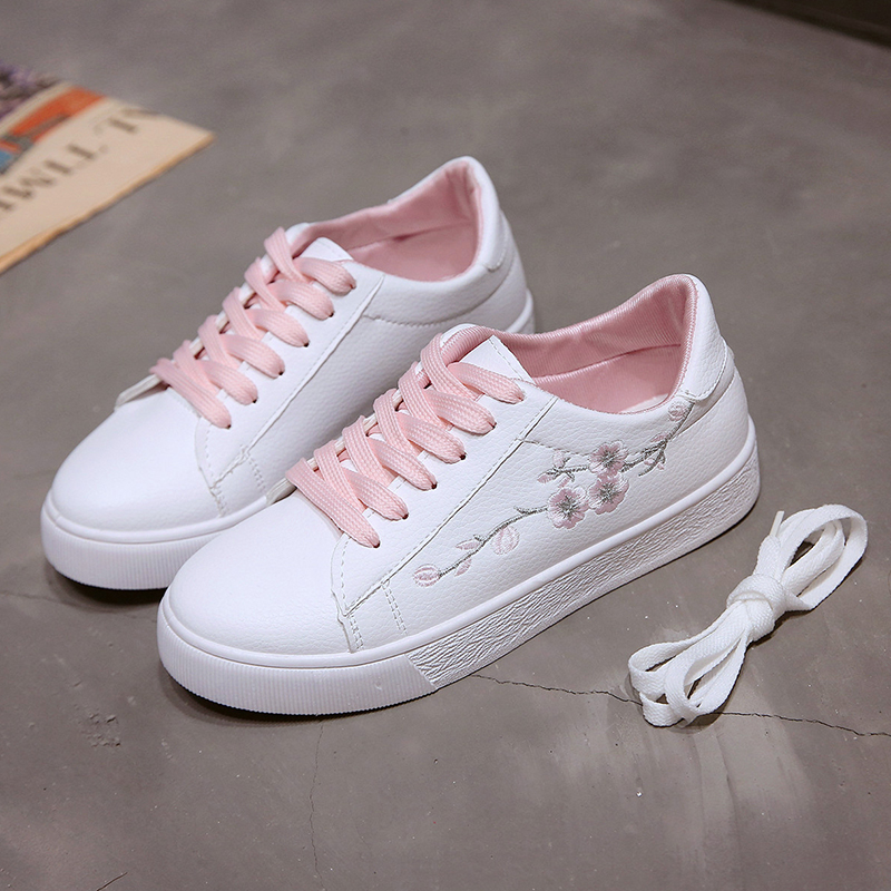 Embroidered Autumn Small White Shoes Female 2019 New Kind of Korean Version Female Shoes Student Air-permeable Plate Shoes Flat-soled Fashion White Shoes