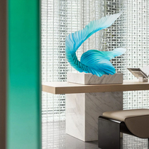 Modern light luxury abstract sculpture simple creative wings decoration sales office aisle soft living room entrance cabinet decoration