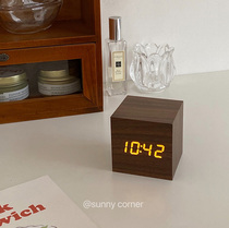 ins simple wooden voice-activated digital clock alarm clock student desktop clock ornaments led luminous electronic clock wooden clock