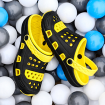 Net Red Dongle Shoes Mens Fashion Trends 2021 New Summer Outside Wearing Non-slip Deodorant Baotou Beach Slippers Women