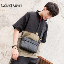 Cavid Kevin European And European Trend Plaid Mailman Satchel Satchel Men Bag Small Chest Bag Single Shoulder Bag Mobile Phone Pocket