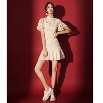 White cheongsam 2021 new summer improved French young girl little fishtail skirt lace short