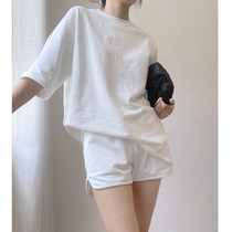 Small salt net red fried street age-reducing fashion leisure sports sweater wide leg shorts two-piece suit womens summer clothes