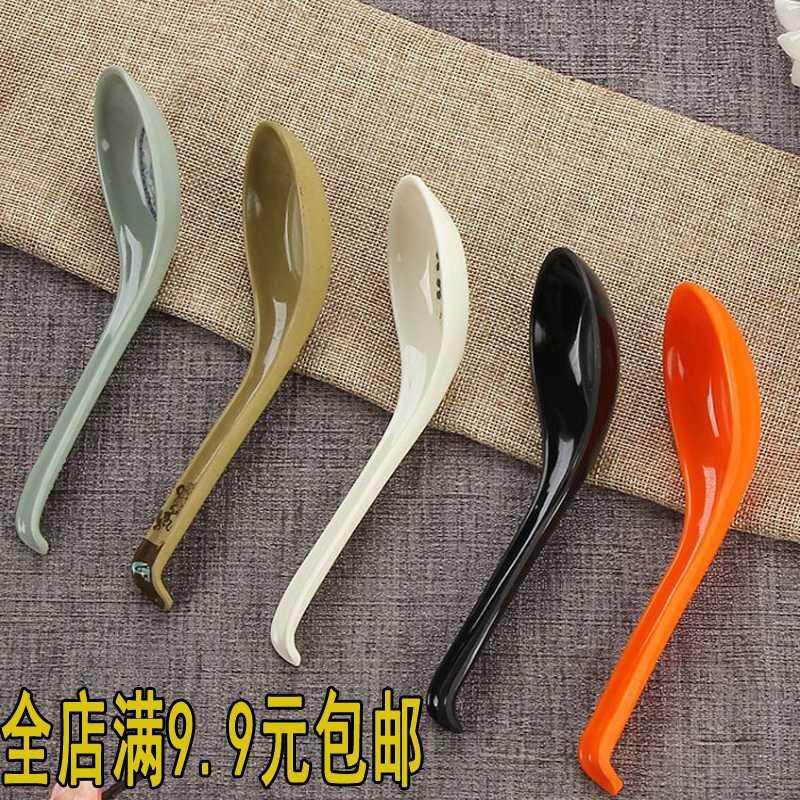 The new Miamine spoon long handle spoon plastic colored band hook spoon spoon commercial restaurant imitation porcelain ramen spicy hot